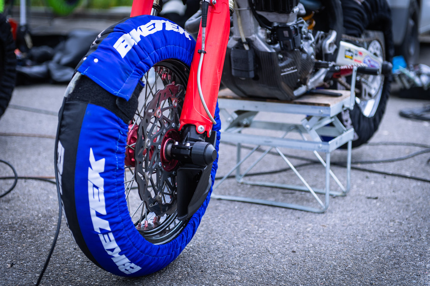 OTTOBIANO BRAKE AIR INTAKE CON CRASH PAD INTEGRATO (MOTARD)