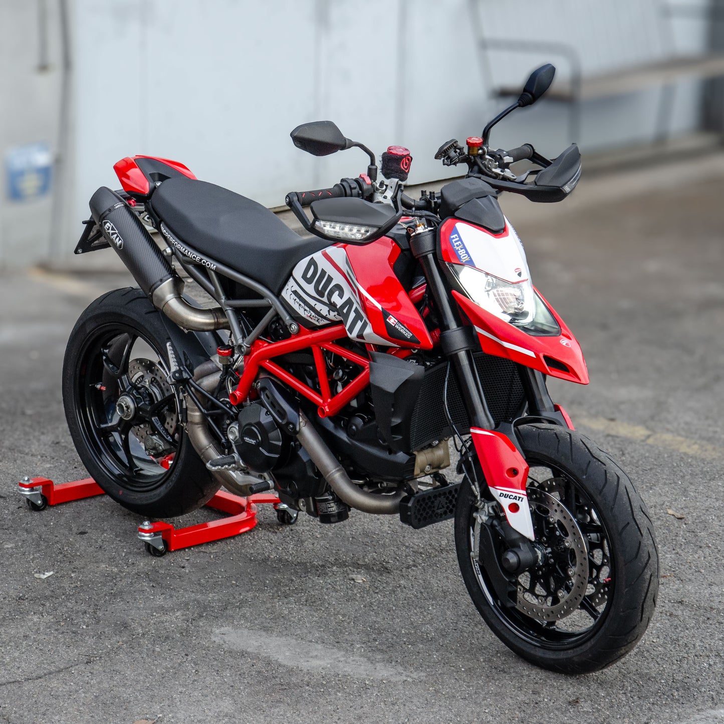 TFT DASHBOARD COVER HYPERMOTARD 950